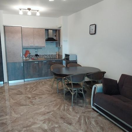 Bella Costa Apartment Добра вода Екстериор снимка