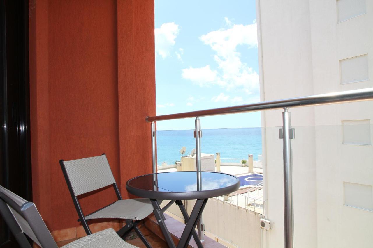 Bella Costa Apartment Добра вода Екстериор снимка