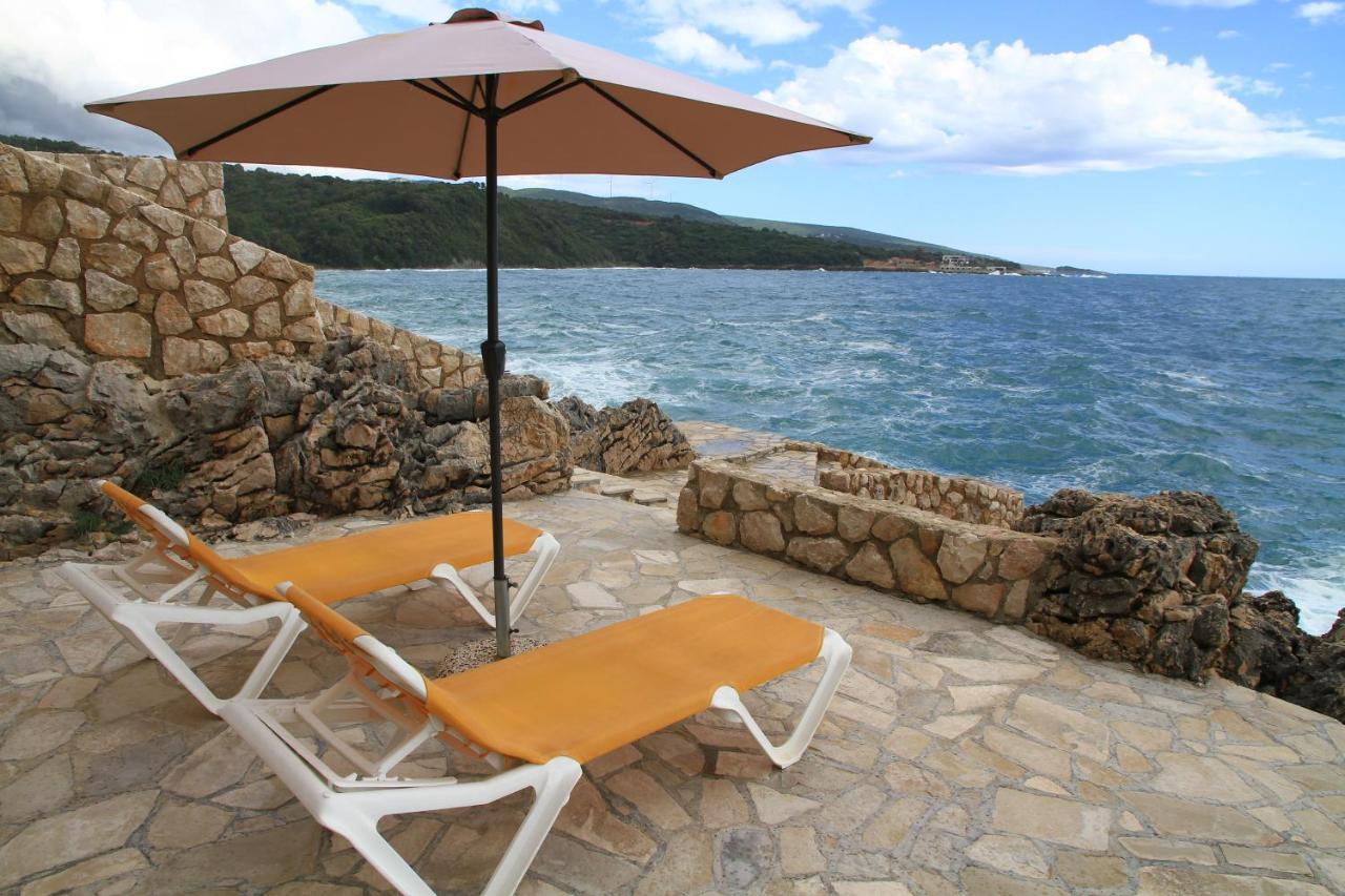 Bella Costa Apartment Добра вода Екстериор снимка