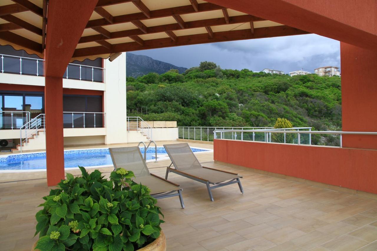 Bella Costa Apartment Добра вода Екстериор снимка