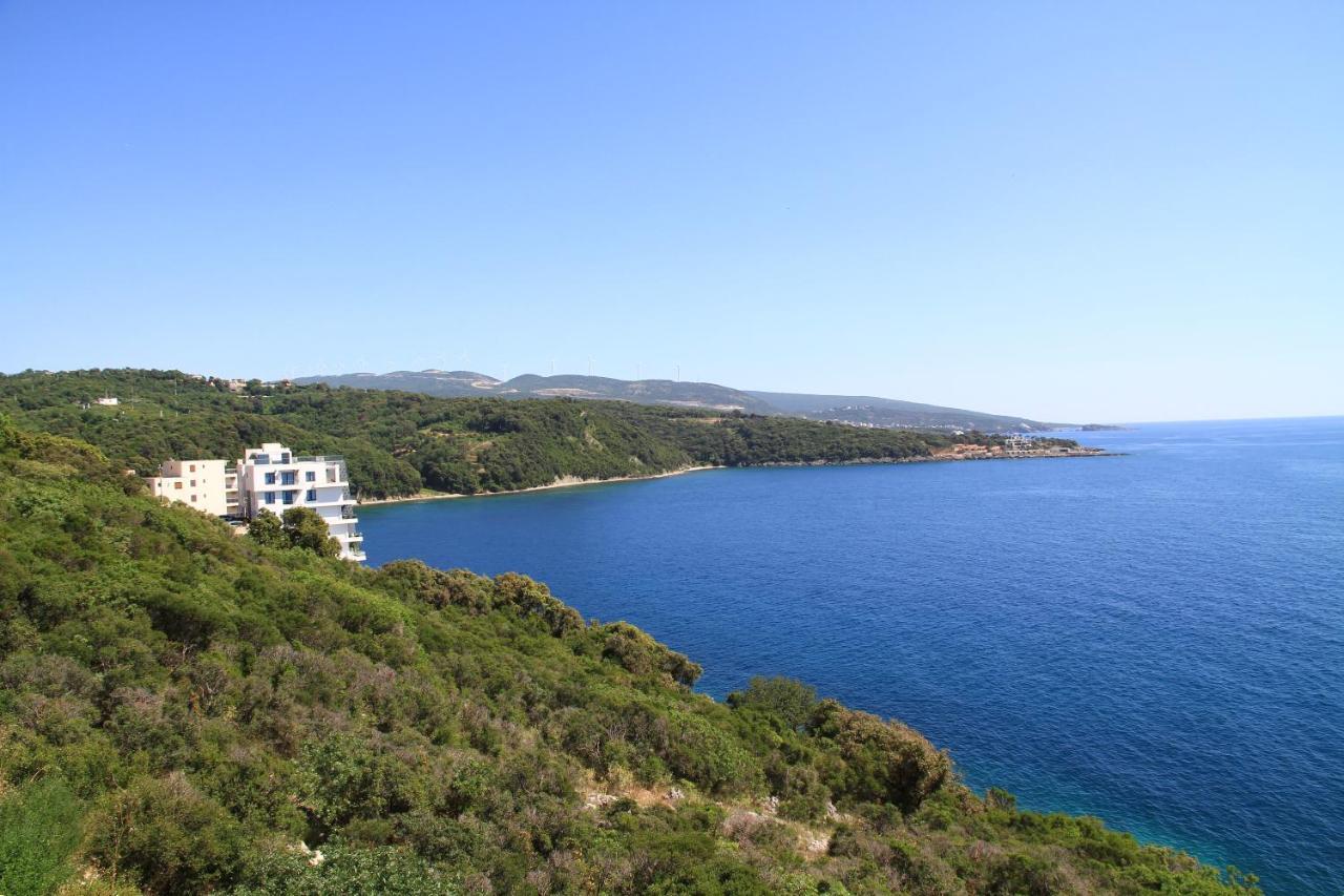 Bella Costa Apartment Добра вода Екстериор снимка
