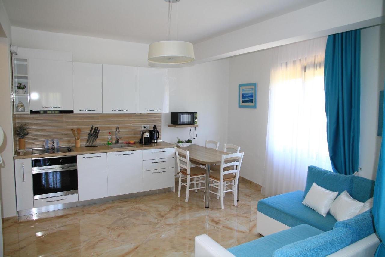 Bella Costa Apartment Добра вода Екстериор снимка