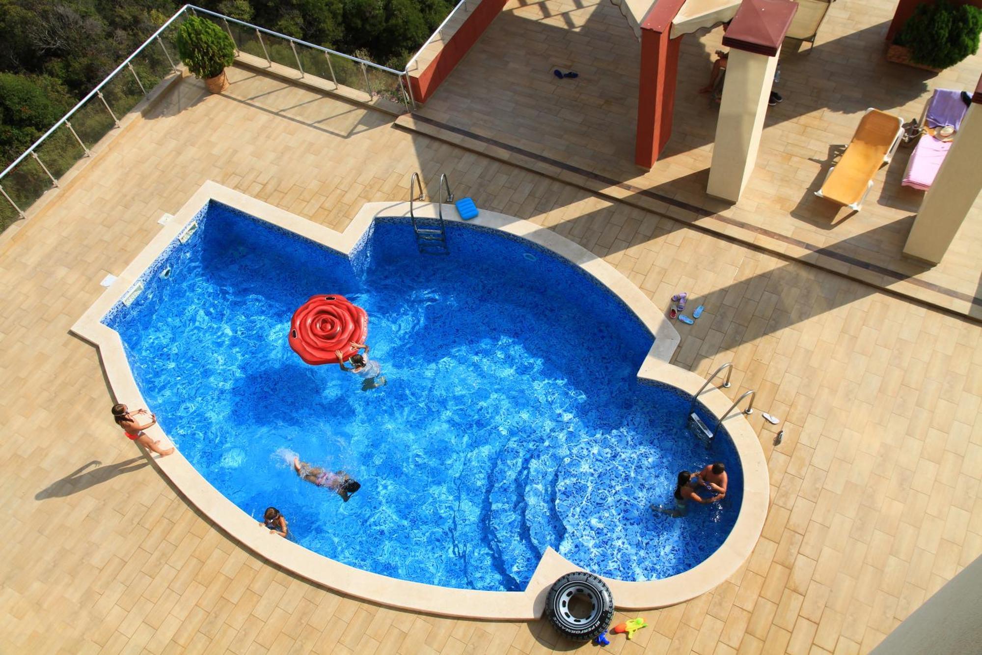 Bella Costa Apartment Добра вода Екстериор снимка