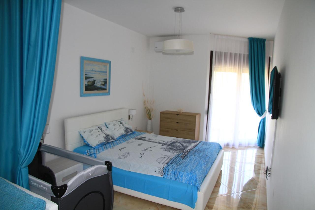 Bella Costa Apartment Добра вода Екстериор снимка